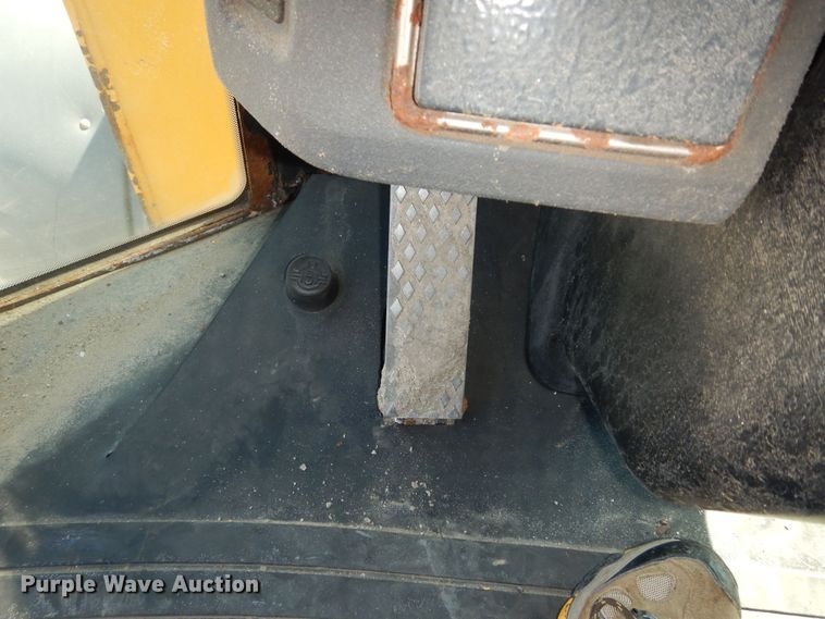 image for item DM3094 John Deere 624J  wheel loader