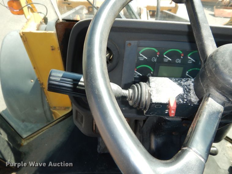 image for item DM3094 John Deere 624J  wheel loader