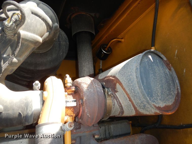 image for item DM3094 John Deere 624J  wheel loader