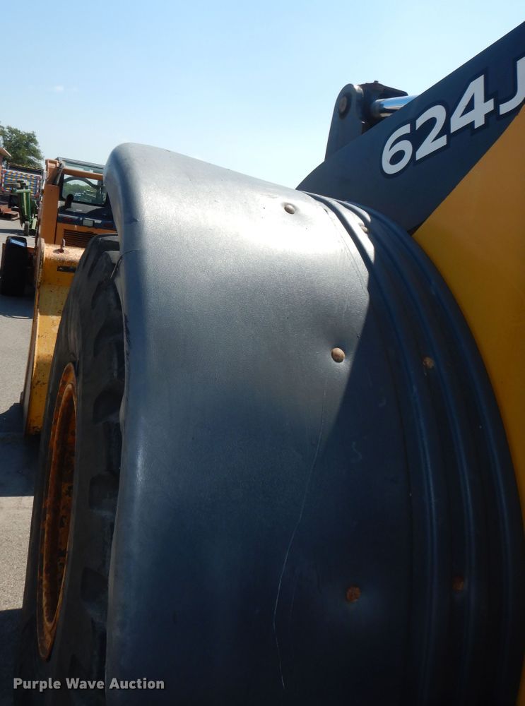 image for item DM3094 John Deere 624J  wheel loader