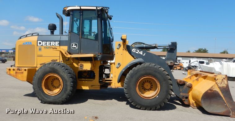 image for item DM3095 2006 John Deere 624J  wheel loader