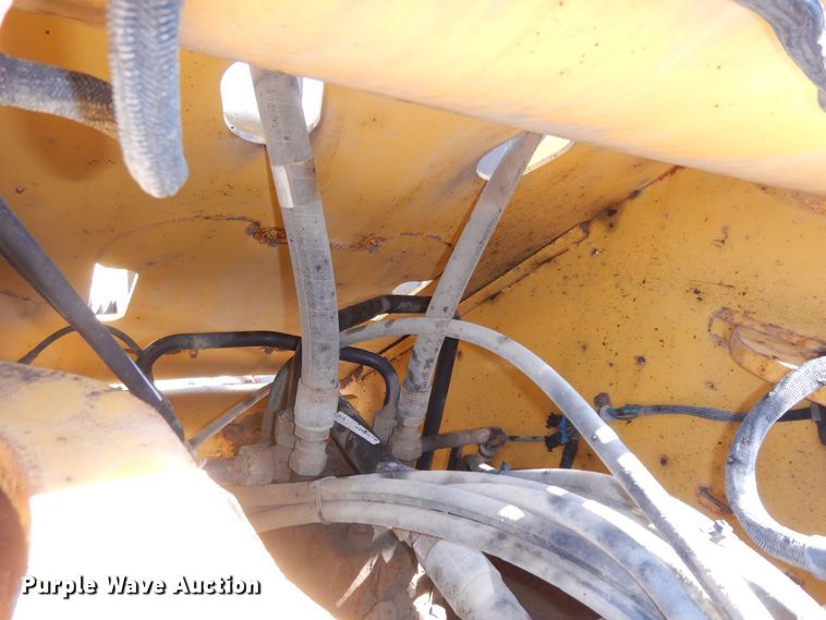 image for item DM3095 2006 John Deere 624J  wheel loader