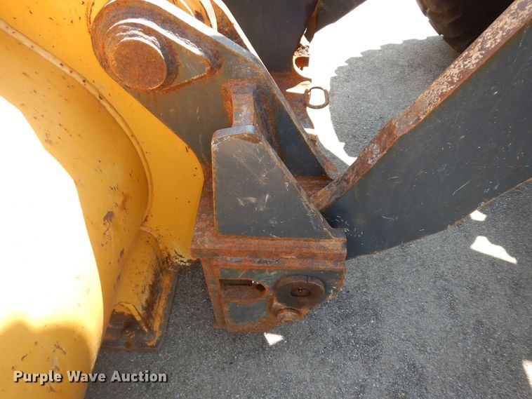image for item DM3095 2006 John Deere 624J  wheel loader