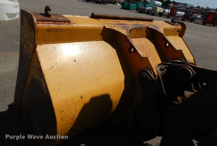 image for item DM3095 2006 John Deere 624J  wheel loader