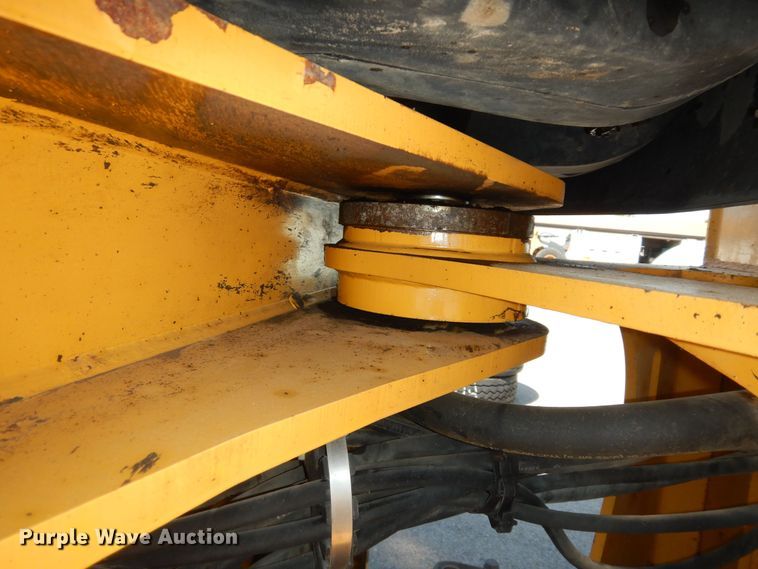 image for item DM3095 2006 John Deere 624J  wheel loader