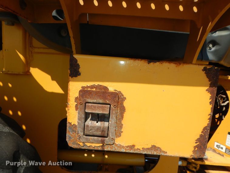 image for item DM3095 2006 John Deere 624J  wheel loader