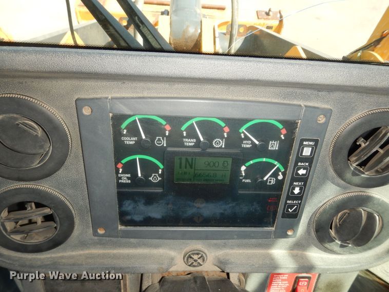 image for item DM3095 2006 John Deere 624J  wheel loader