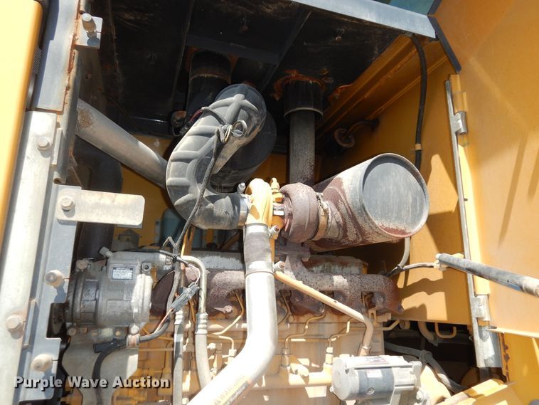 image for item DM3095 2006 John Deere 624J  wheel loader