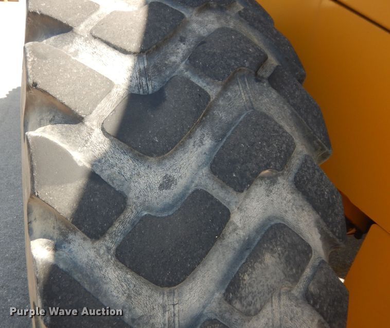 image for item DM3095 2006 John Deere 624J  wheel loader