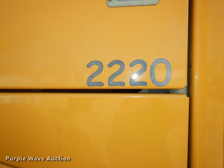 image for item DM3095 2006 John Deere 624J  wheel loader