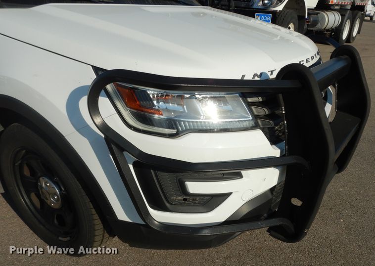 image for item DM3097 2017 Ford Explorer Police Interceptor  SUV