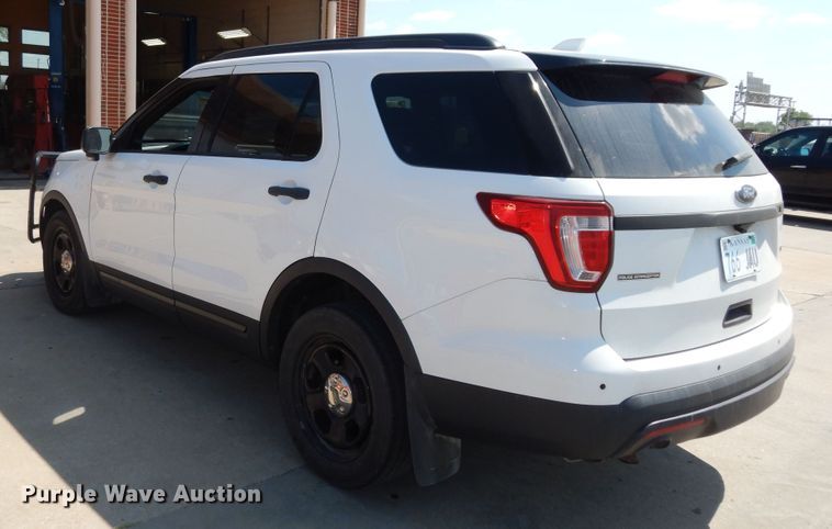 image for item DM3101 2016 Ford Explorer Police Interceptor  SUV