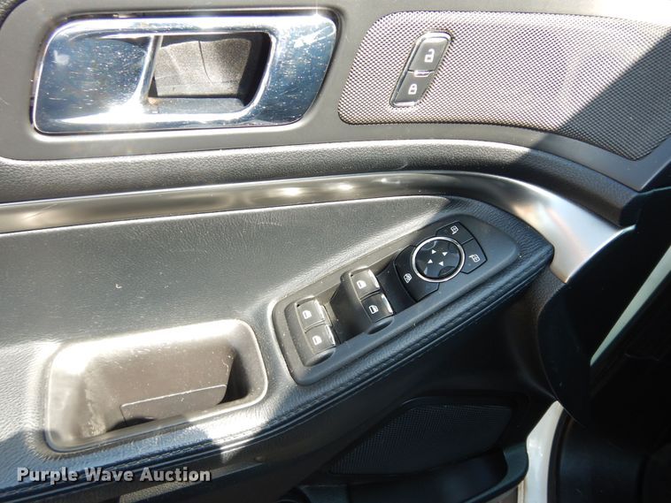 image for item DM3101 2016 Ford Explorer Police Interceptor  SUV