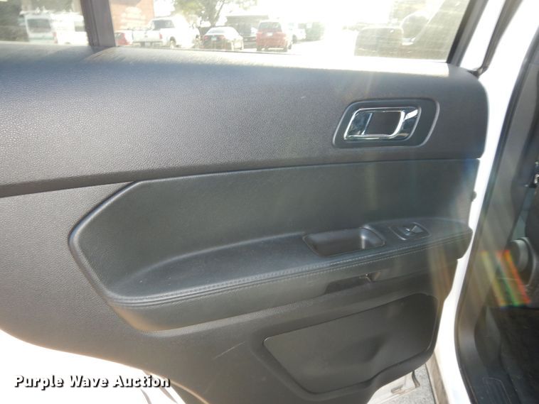 image for item DM3108 2017 Ford Explorer Police Interceptor  SUV