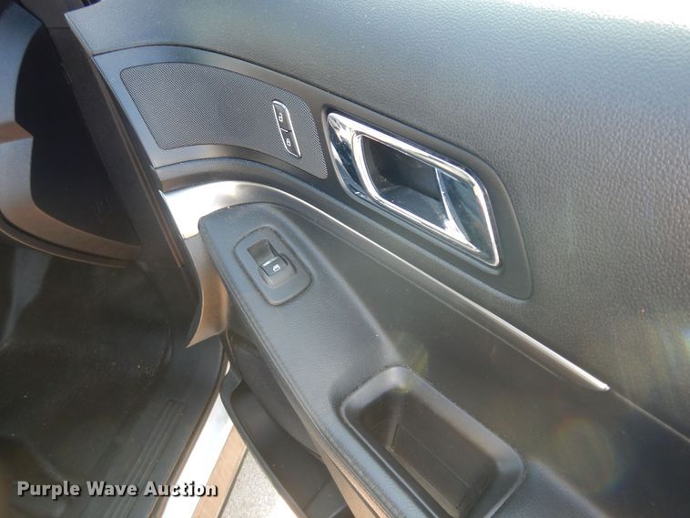 image for item DM3108 2017 Ford Explorer Police Interceptor  SUV