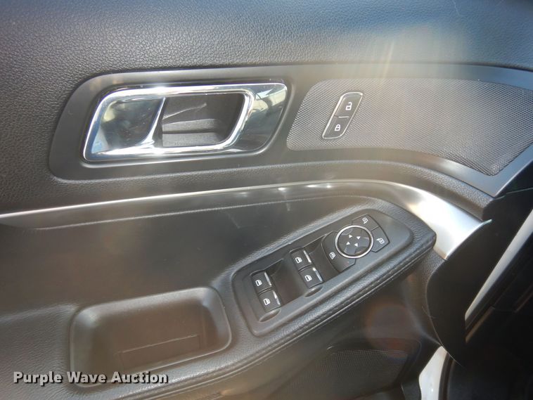 image for item DM3109 2018 Ford Explorer Police Interceptor  SUV