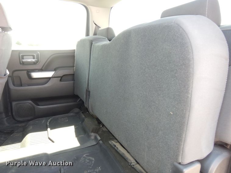 image for item DM3112 2018 Chevrolet Silverado 1500  Crew Cab pickup truck