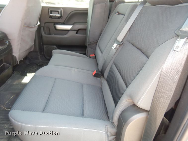 image for item DM3112 2018 Chevrolet Silverado 1500  Crew Cab pickup truck