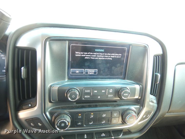 image for item DM3112 2018 Chevrolet Silverado 1500  Crew Cab pickup truck