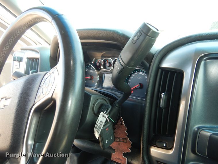 image for item DM3112 2018 Chevrolet Silverado 1500  Crew Cab pickup truck