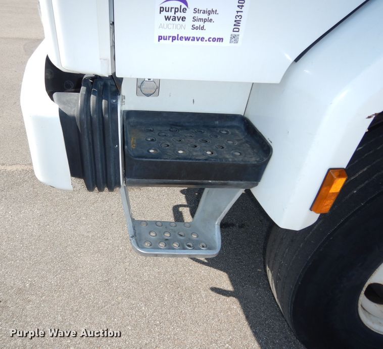 image for item DM3140 2003 Sterling SC8000  street sweeper truck