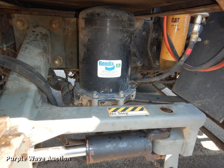 image for item DM3140 2003 Sterling SC8000  street sweeper truck