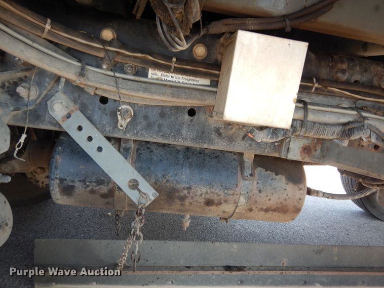 image for item DM3140 2003 Sterling SC8000  street sweeper truck