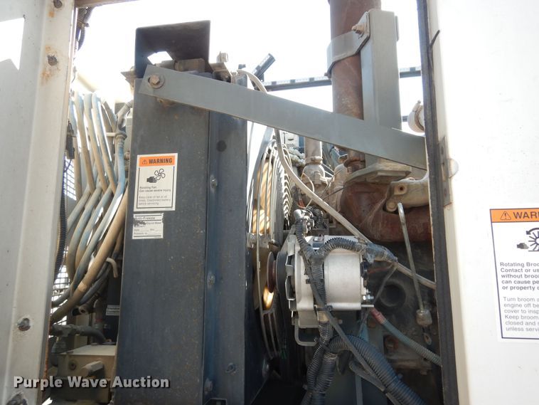 image for item DM3140 2003 Sterling SC8000  street sweeper truck