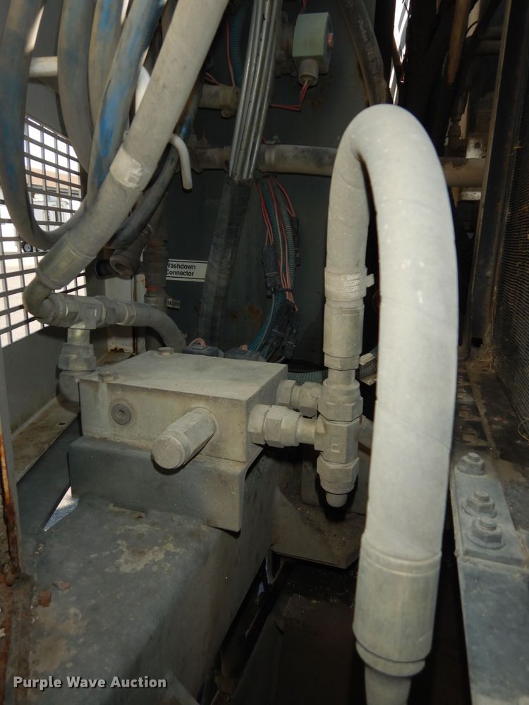 image for item DM3140 2003 Sterling SC8000  street sweeper truck