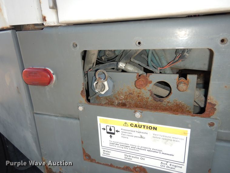 image for item DM3140 2003 Sterling SC8000  street sweeper truck