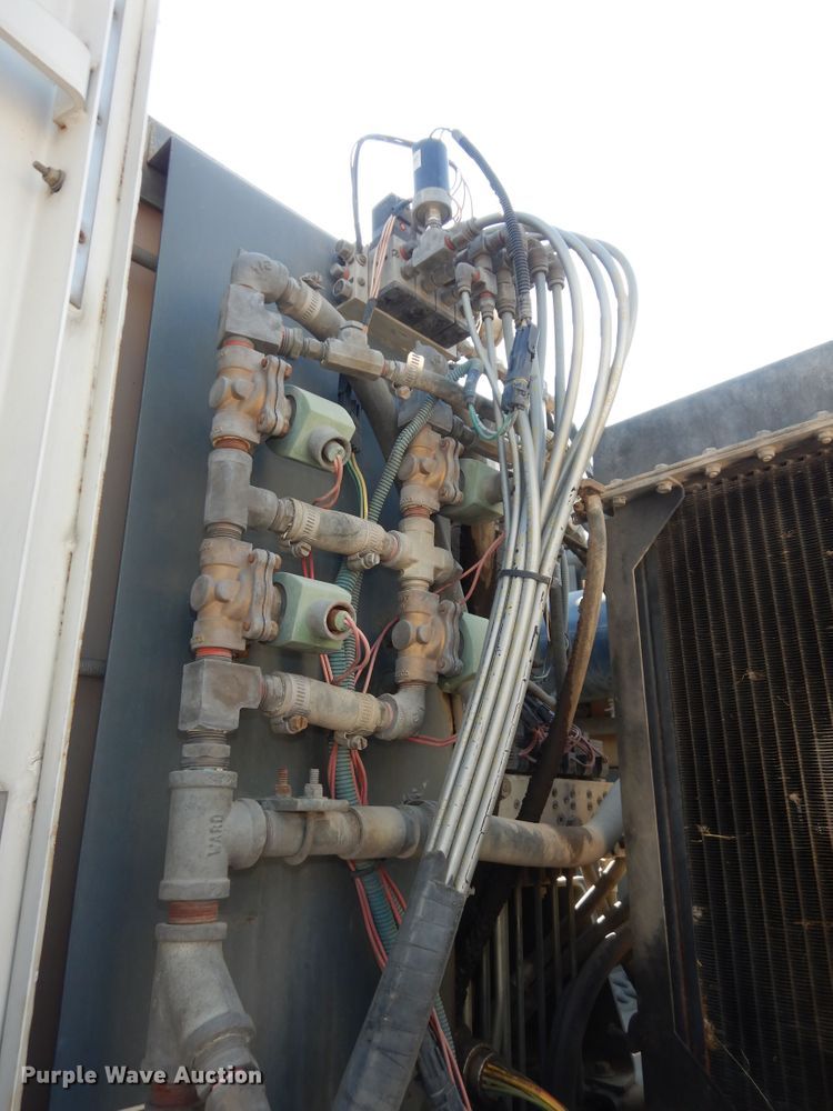 image for item DM3140 2003 Sterling SC8000  street sweeper truck