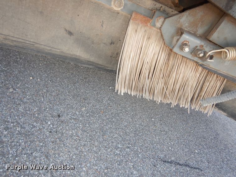 image for item DM3140 2003 Sterling SC8000  street sweeper truck