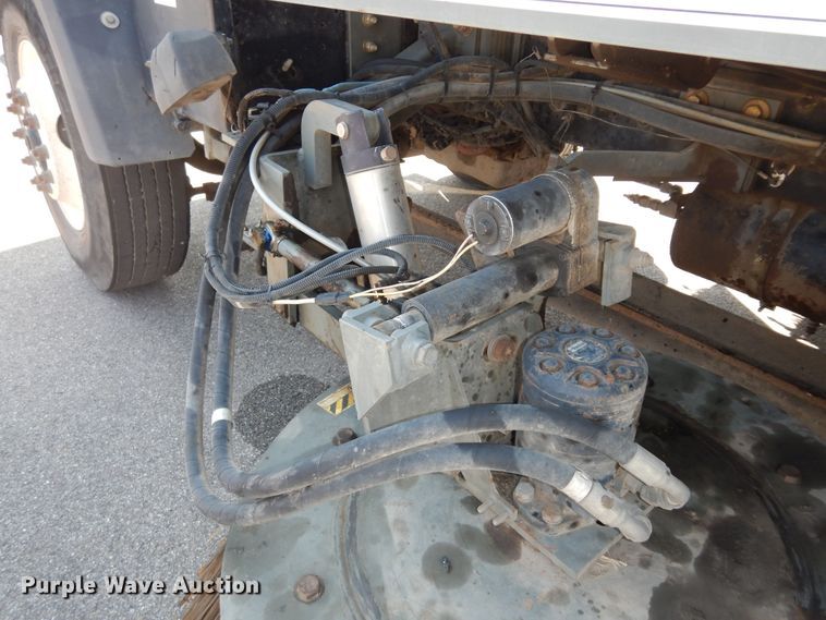 image for item DM3140 2003 Sterling SC8000  street sweeper truck