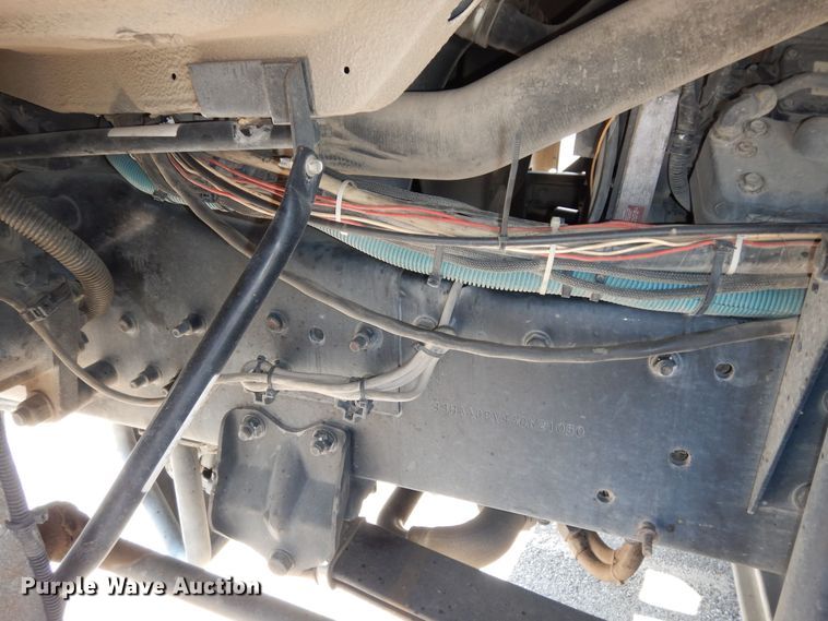 image for item DM3140 2003 Sterling SC8000  street sweeper truck