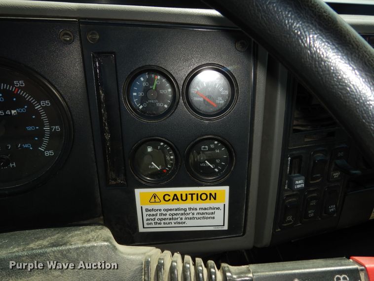 image for item DM3140 2003 Sterling SC8000  street sweeper truck