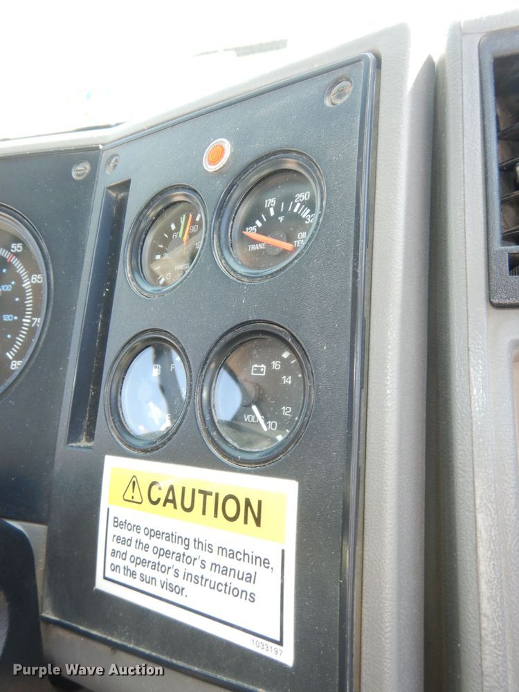 image for item DM3140 2003 Sterling SC8000  street sweeper truck