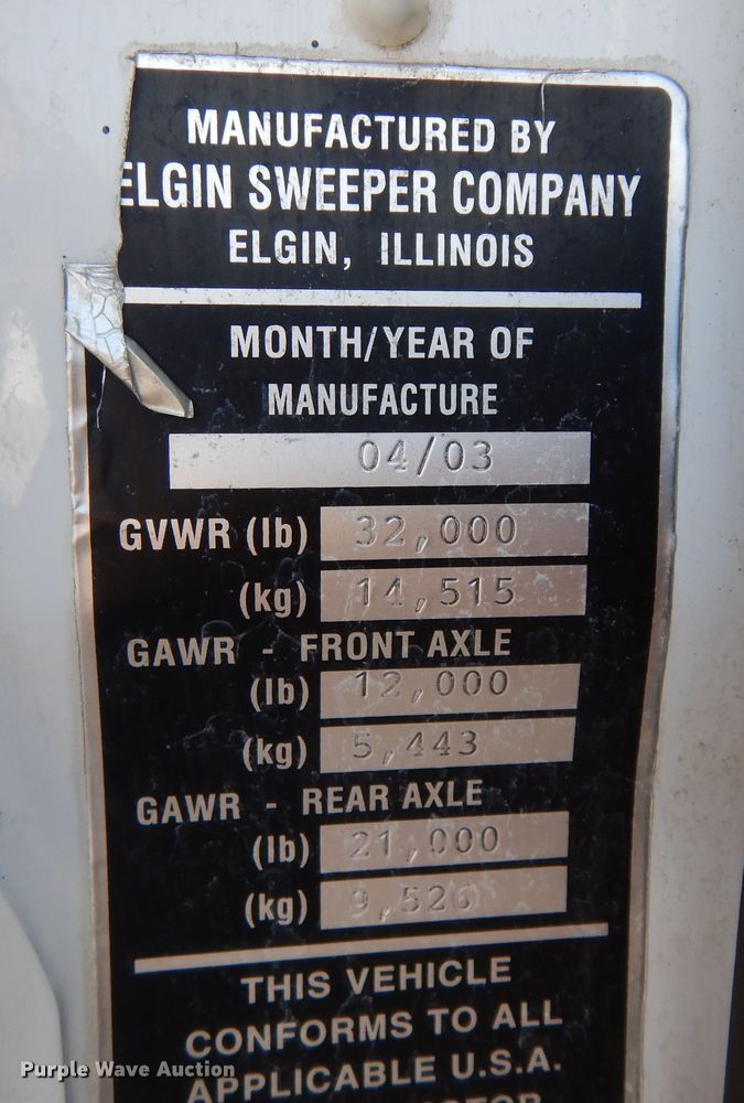 image for item DM3140 2003 Sterling SC8000  street sweeper truck