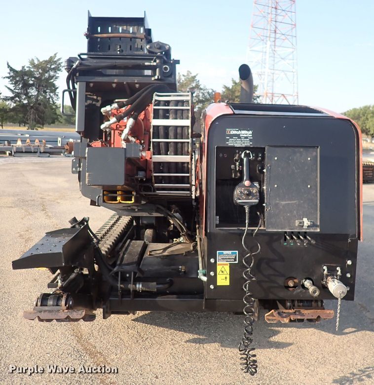 image for item DQ2879 2015 Ditch Witch JT30 All-Terrain  directional boring unit