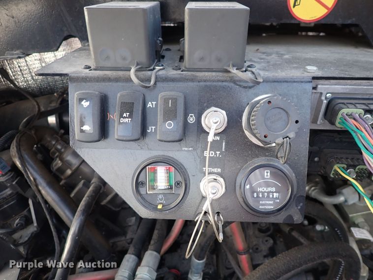 image for item DQ2879 2015 Ditch Witch JT30 All-Terrain  directional boring unit