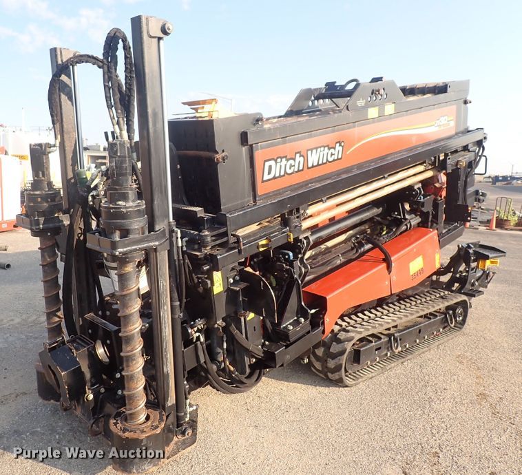 image for item DQ2879 2015 Ditch Witch JT30 All-Terrain  directional boring unit