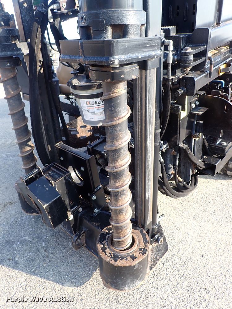 image for item DQ2879 2015 Ditch Witch JT30 All-Terrain  directional boring unit