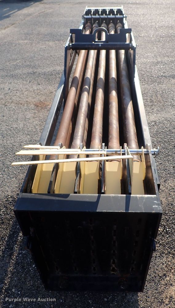 image for item DQ2879 2015 Ditch Witch JT30 All-Terrain  directional boring unit