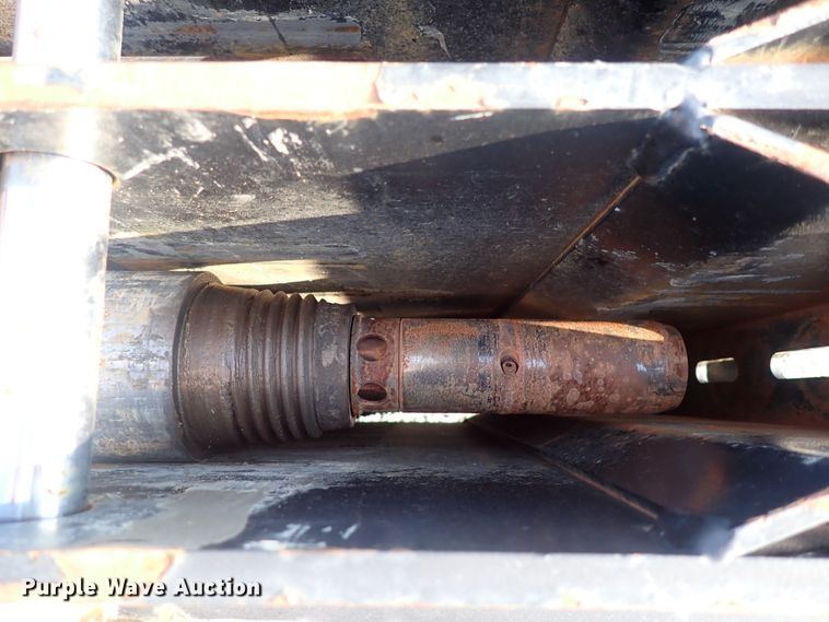 image for item DQ2879 2015 Ditch Witch JT30 All-Terrain  directional boring unit