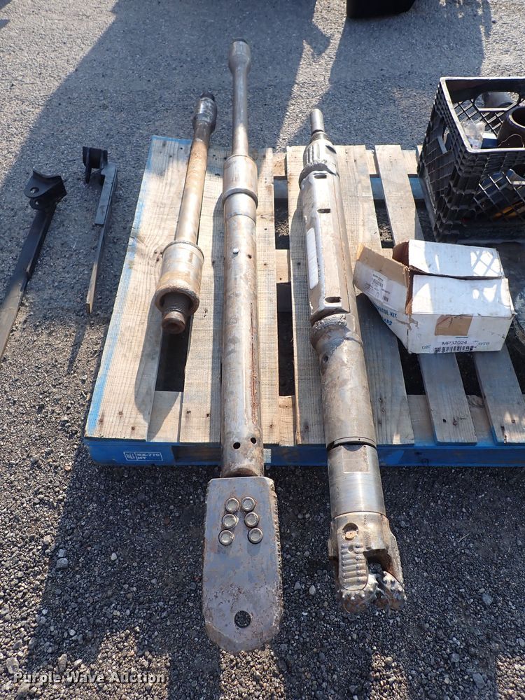 image for item DQ2879 2015 Ditch Witch JT30 All-Terrain  directional boring unit