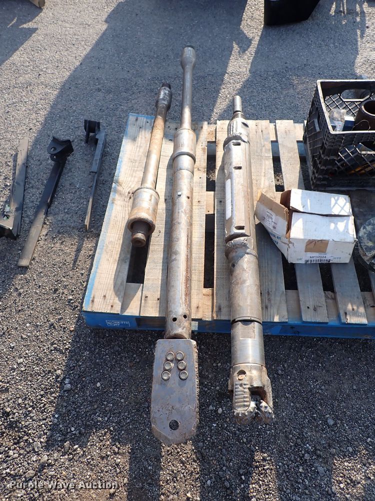 image for item DQ2879 2015 Ditch Witch JT30 All-Terrain  directional boring unit