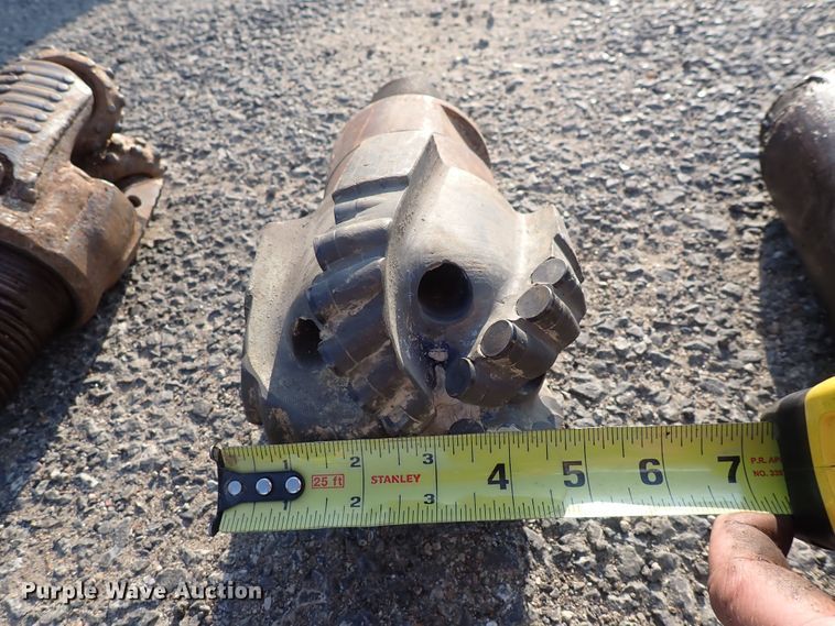 image for item DQ2879 2015 Ditch Witch JT30 All-Terrain  directional boring unit