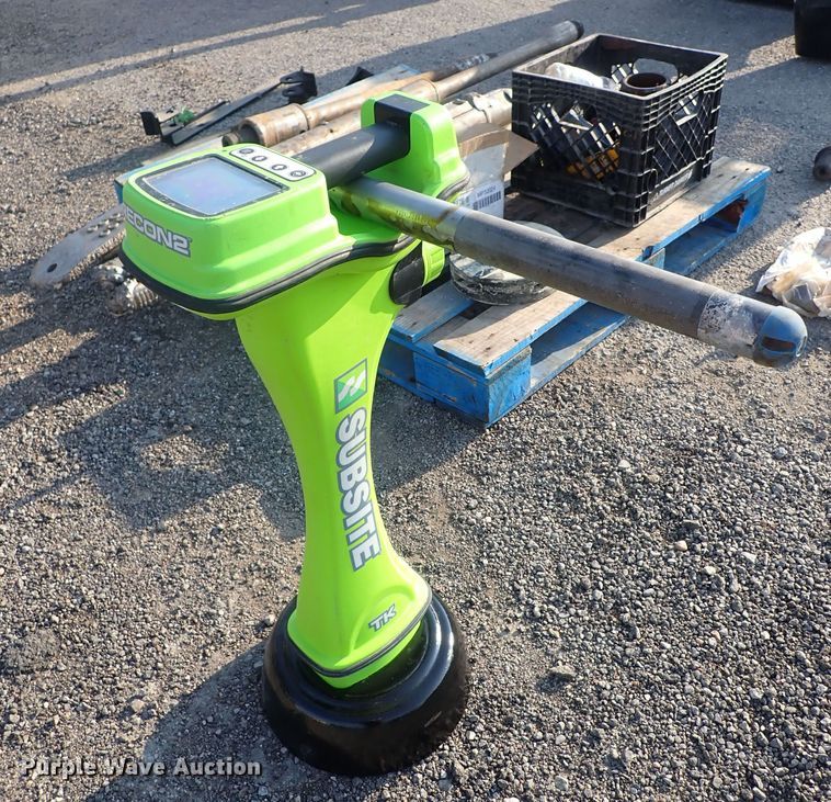 image for item DQ2879 2015 Ditch Witch JT30 All-Terrain  directional boring unit