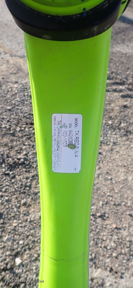 image for item DQ2879 2015 Ditch Witch JT30 All-Terrain  directional boring unit