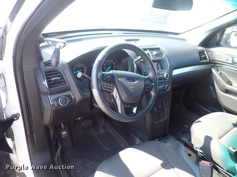 image for item DQ2881 2018 Ford Explorer Police Interceptor  SUV