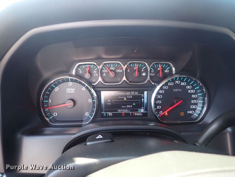 image for item DQ2882 2018 Chevrolet Silverado 1500  Crew Cab pickup truck